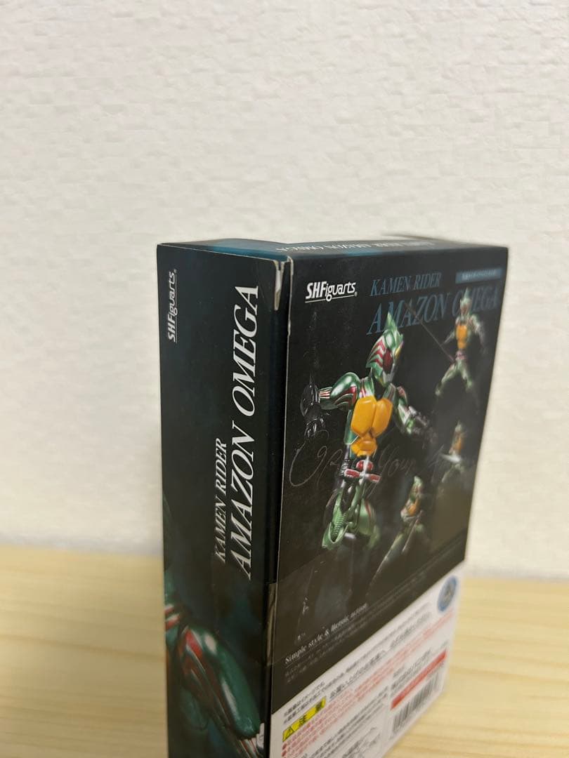 未開封品 S.H.フィギュアーツ 仮面ライダーアマゾンズ アマゾンオメガ