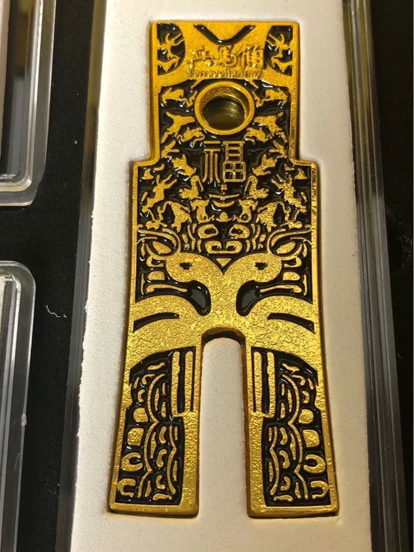 古銭 記念品 記念章 コレクション虎符 刀貨 布幣 など 総重量123.5g