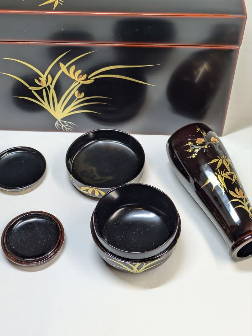 茶箱 梅笹文様 茶道具 平棗 茶せん筒 香合 骨董 光琳蒔絵 輪島塗