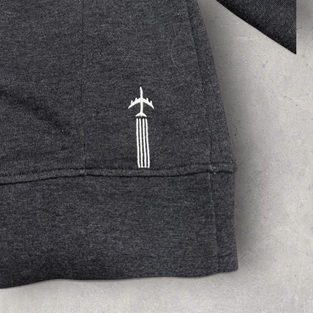 【レア美品】JAL×Burtonスリーパーフーディ エアクッション内蔵 S