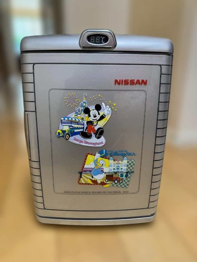 非売品】日産 ディズニー 冷蔵庫 - メルカリ