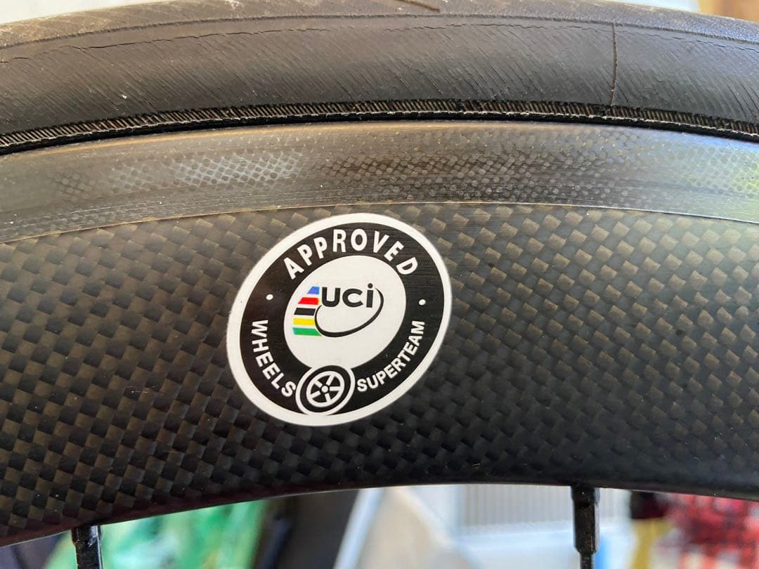 TREK Émonda ALR5 Segafredoカラー