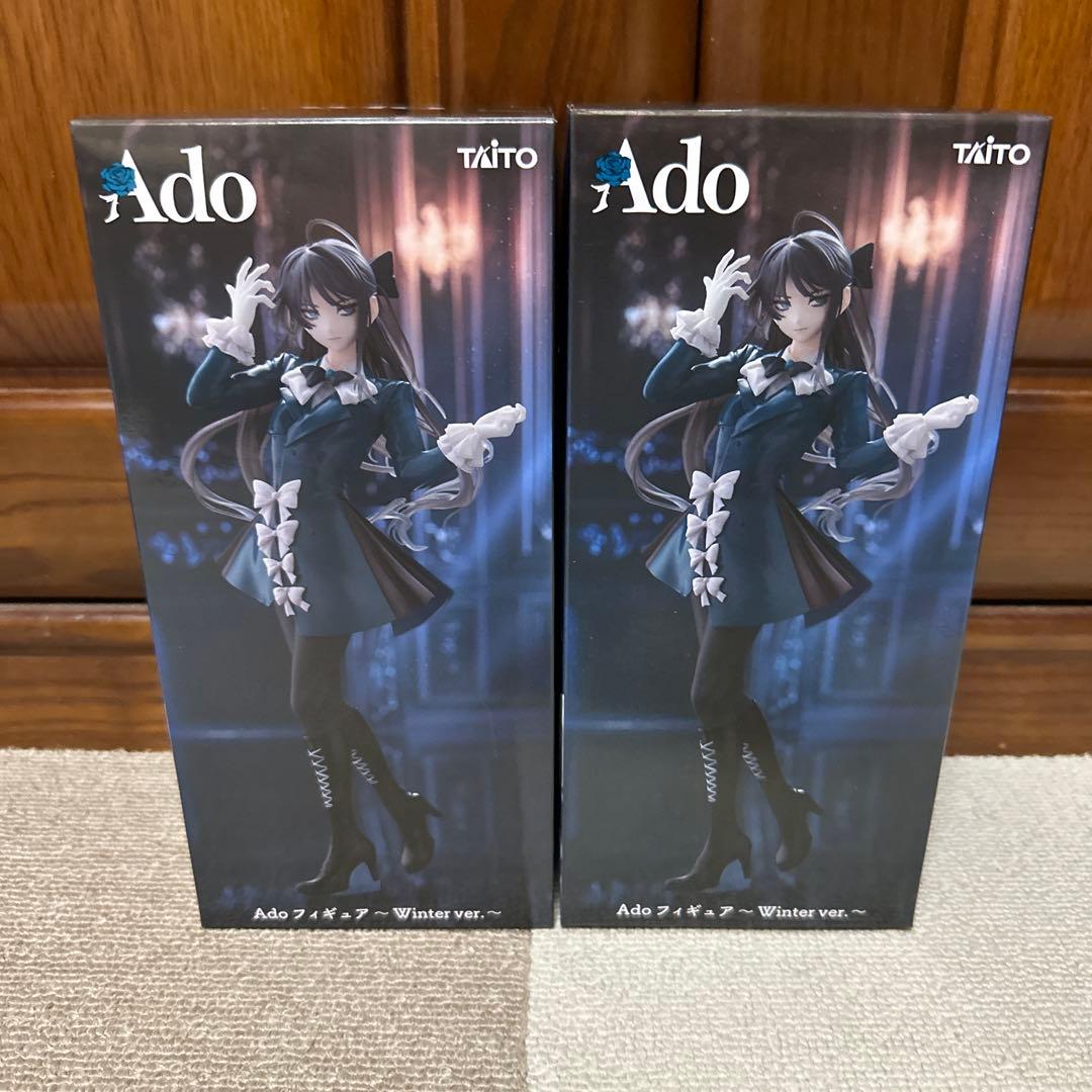 ラウンドワン限定 Ado フィギュア Winter ver. 2体セット - メルカリ