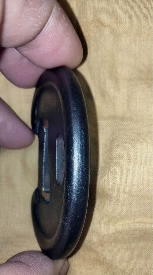 ♦最終価格♦　鉄鍔　鐔　(武州住正恒　変わり形鍔)　江戸時代　合わせ箱付き