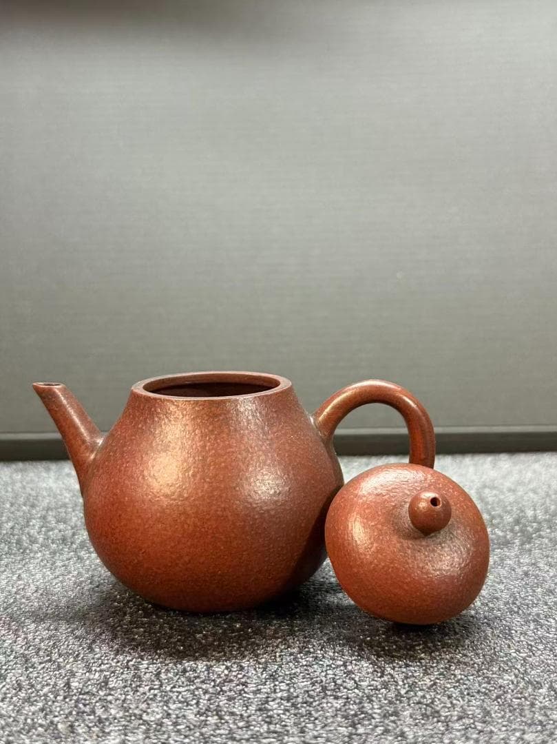 孟臣 底款 刻漢詩 味此一勺甘】紫砂壷 朱泥 段