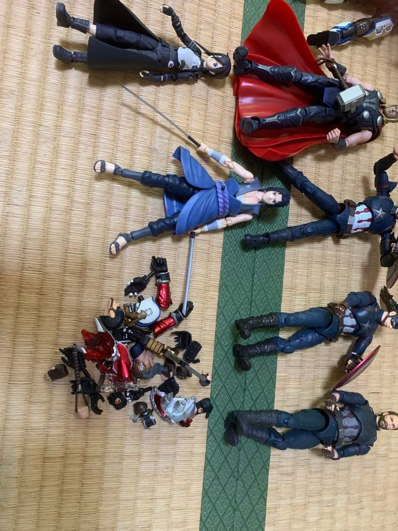 SIC仮面ライダー アベンジャーズフィギュアーツ リボルテックヴェノム等