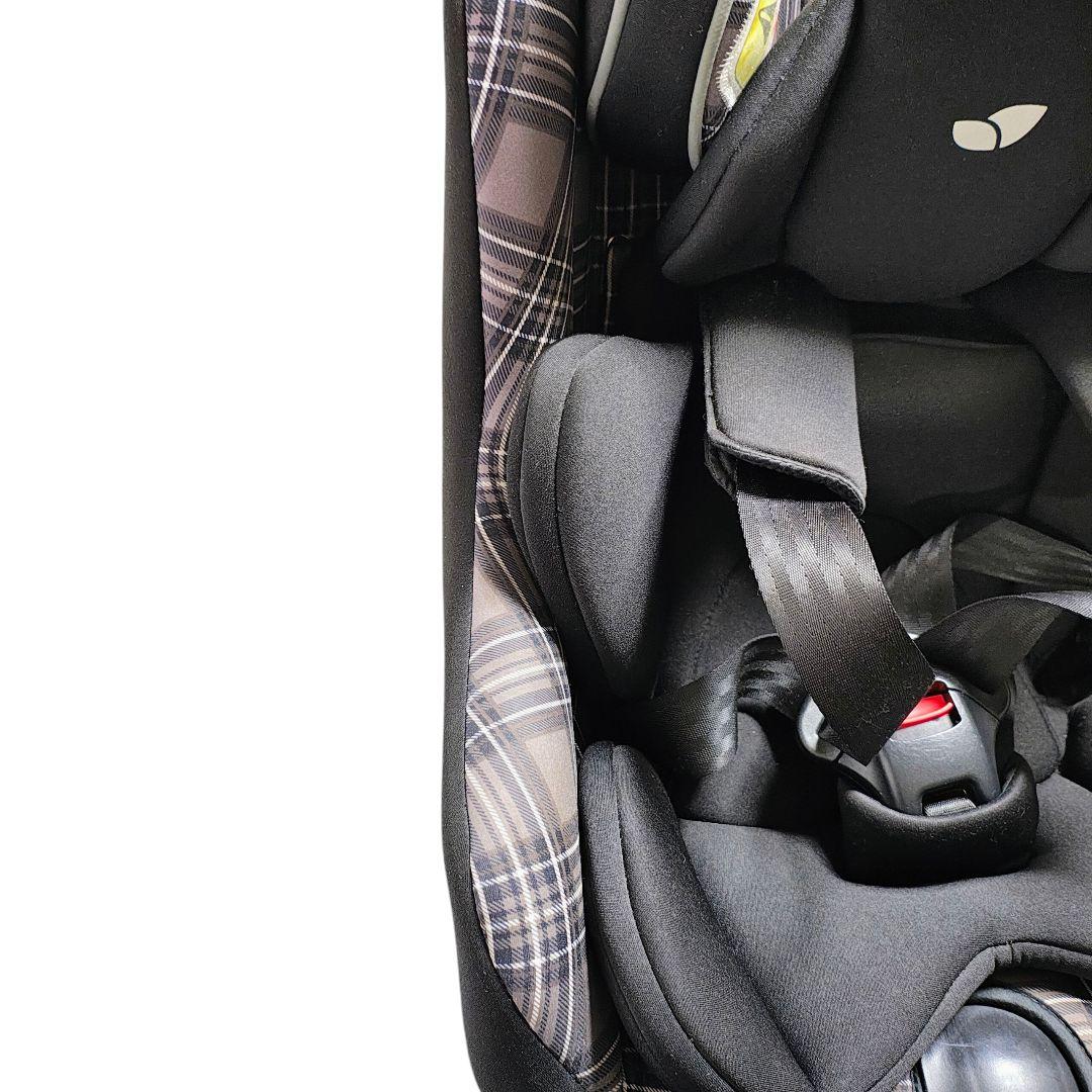 【極美品 送料無料】Joie チャイルドシート Steadi ②