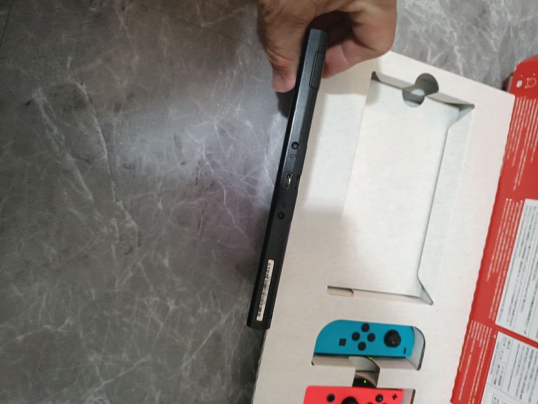 と*ー様 Nintendo Switch 本体 任天堂 スイッチ バッテリー強化