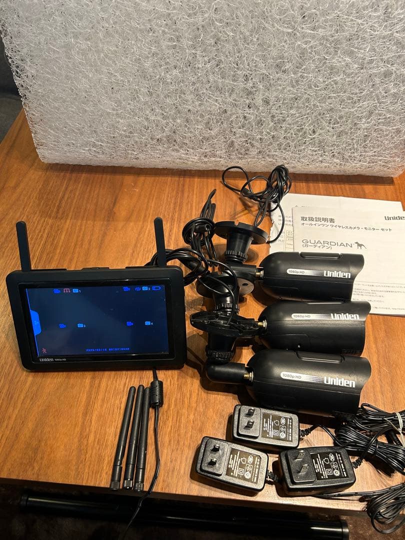 Uniden/ユニデン 防犯ワイヤレスカメラセット カメラ2台 モニタ1台ス*ネ様