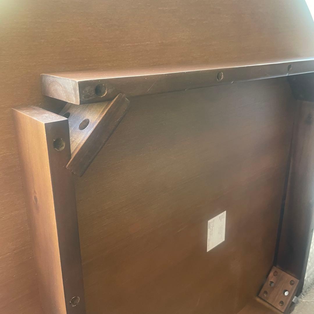 関家具　天然木をもちいた丸テーブルのMARUTO（マルト）ダイニングテーブル