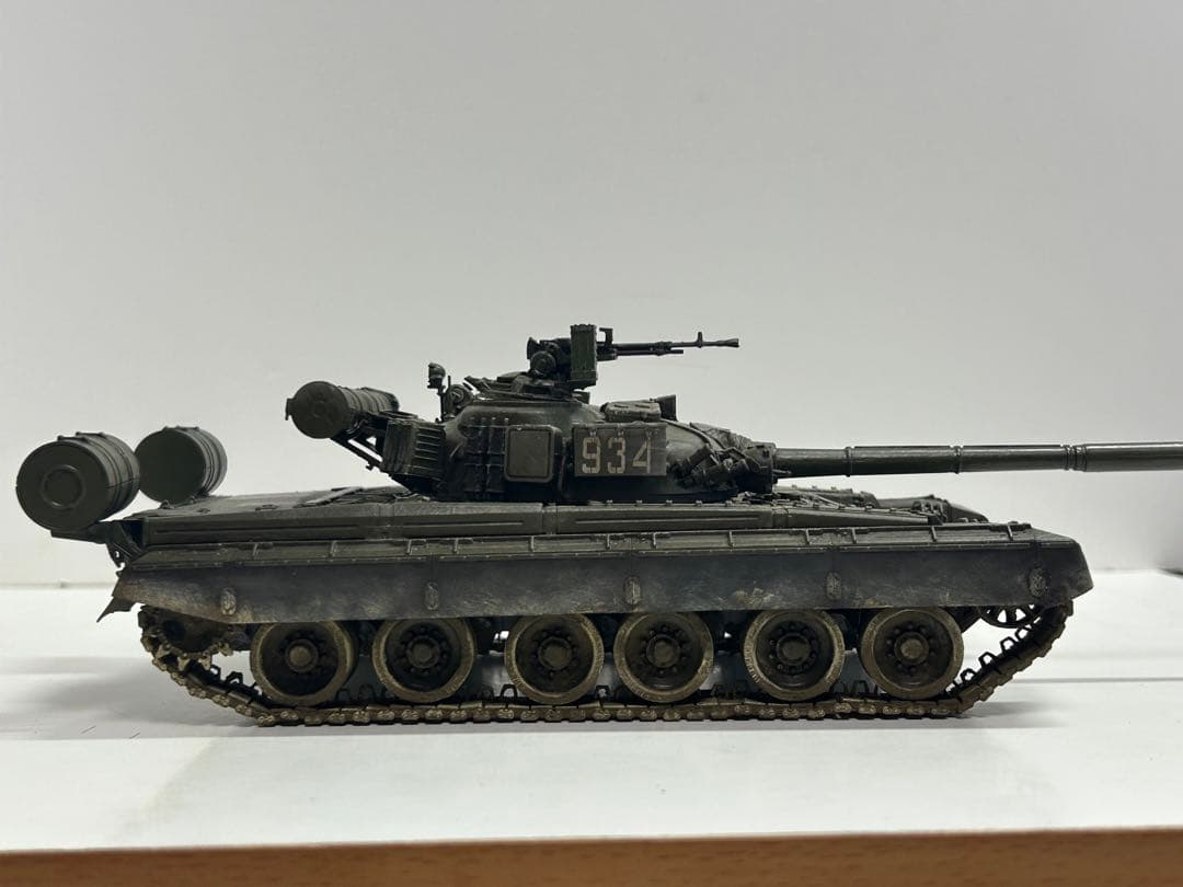 景•鼎様専用 トランペッター 1/35 T-80B 完成品 戦車 模型