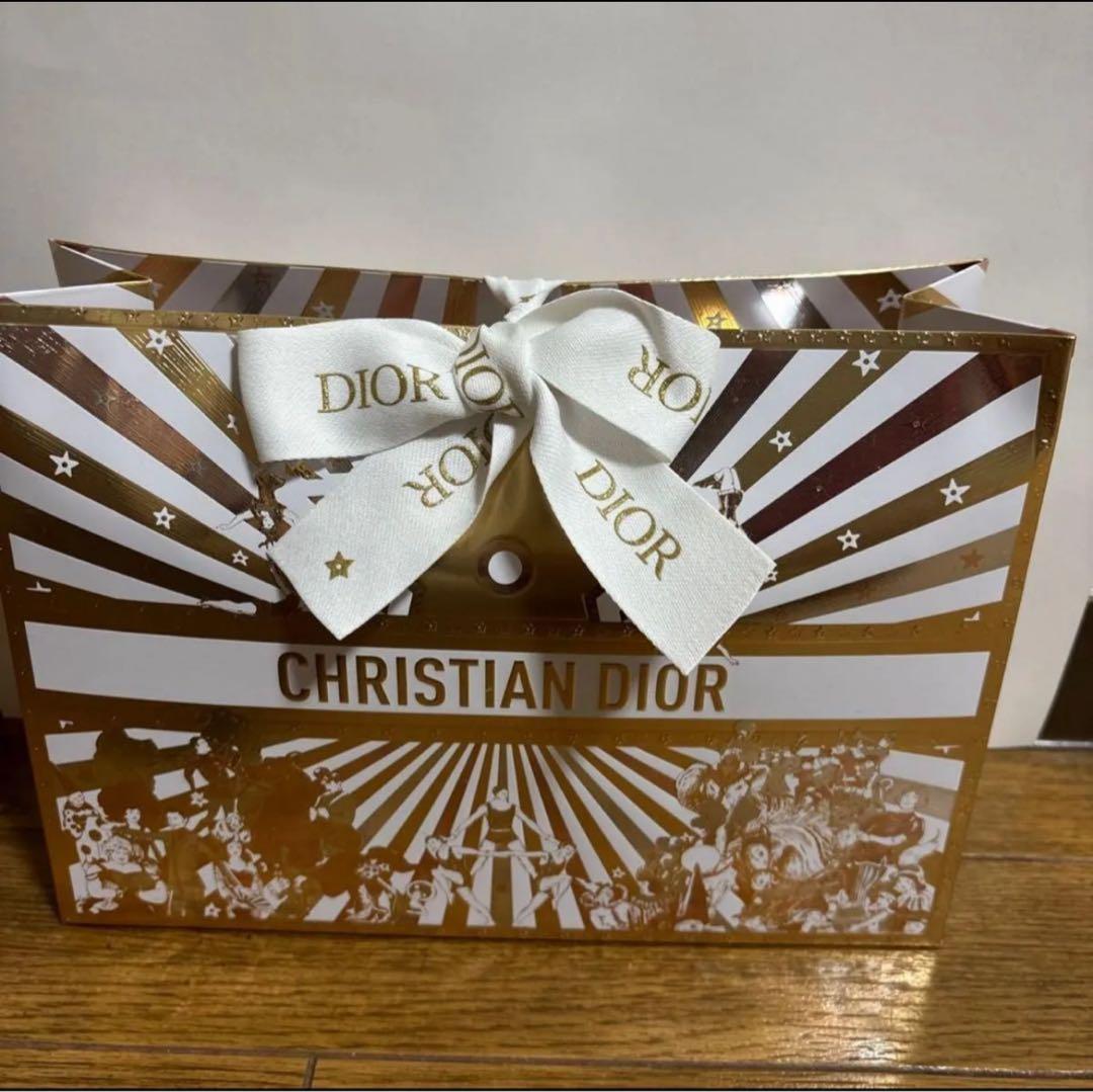 Dior2025年最新クリスマスディオール ホリデー オファー (数量限定品)