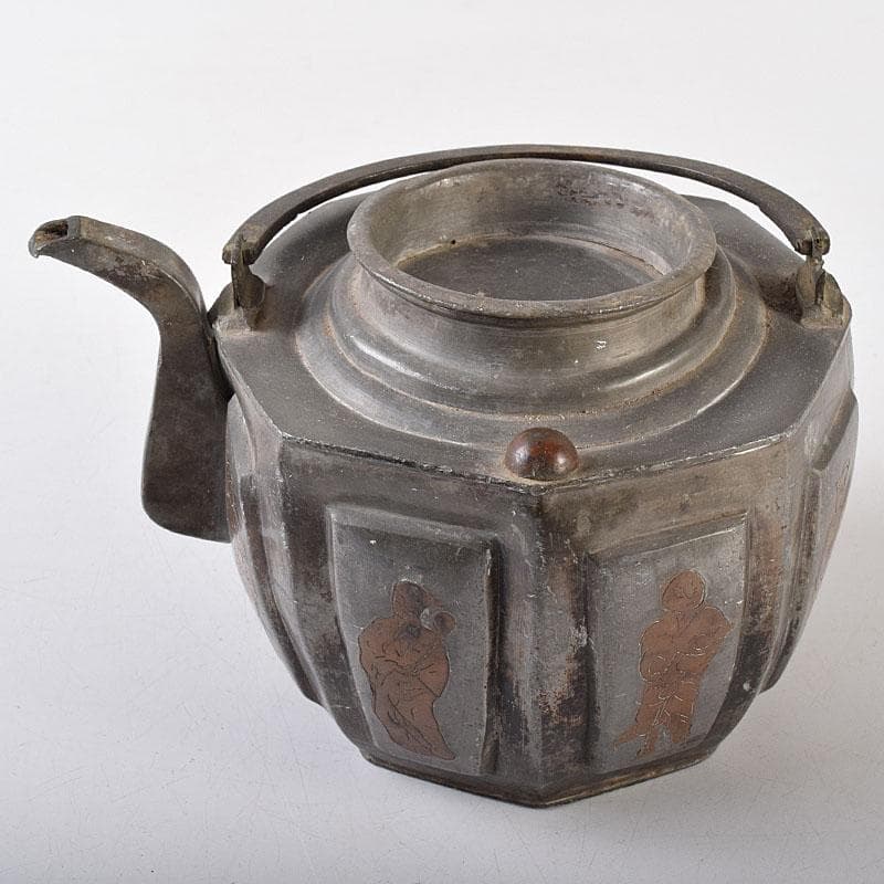 BLACK　中国　古錫　人物文　八角湯沸かし　急須　V　8087