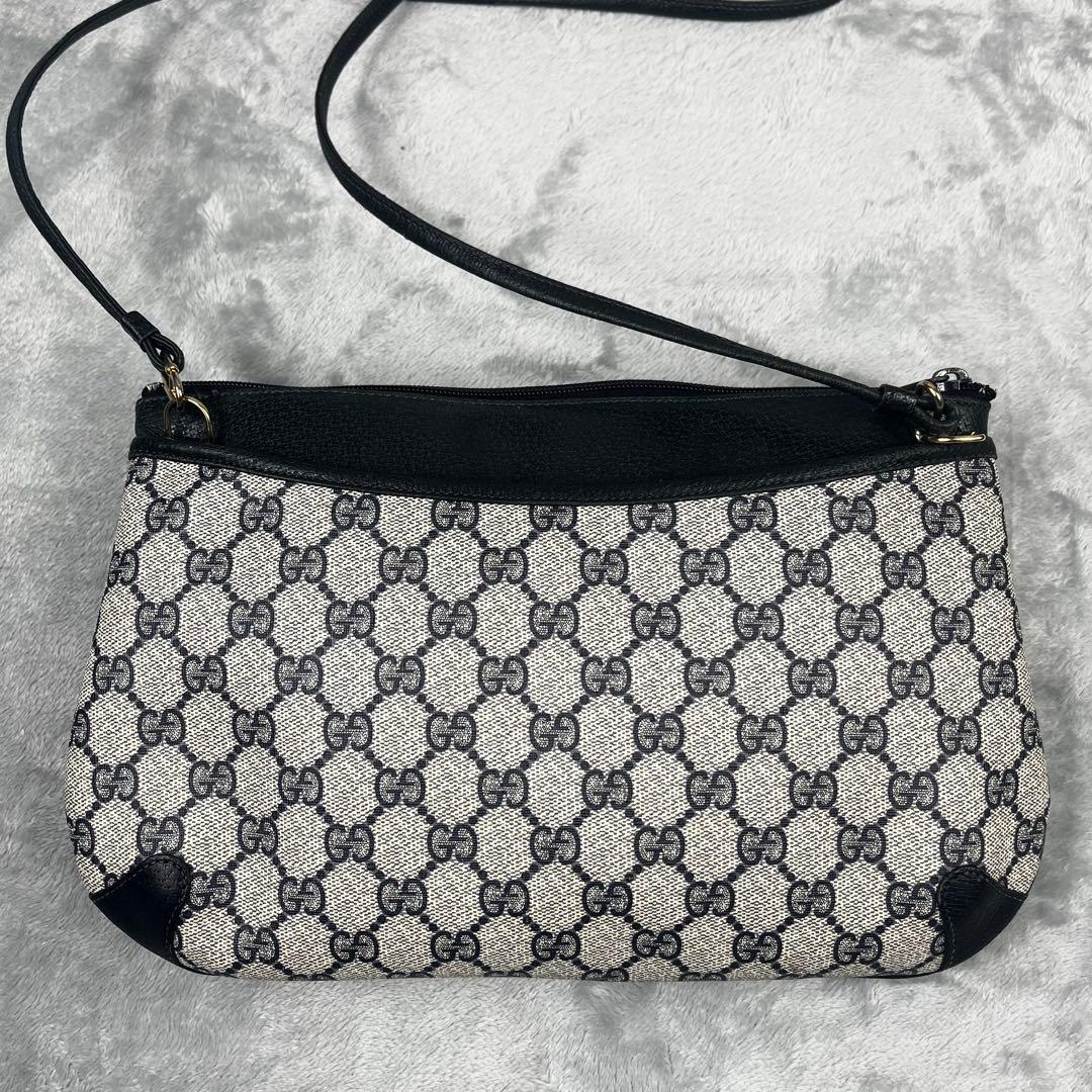 Gucci グッチ ショルダーバッグ 斜め掛け◎ GG ネイビー シェリーライン