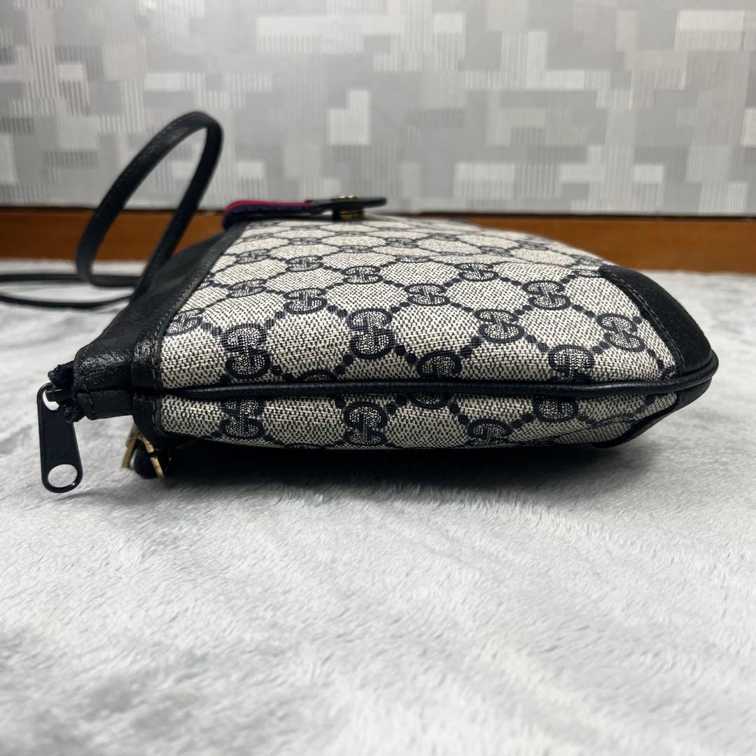 Gucci グッチ ショルダーバッグ 斜め掛け◎ GG ネイビー シェリーライン