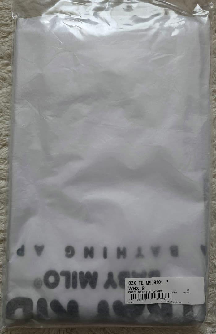 Stray Kids　BAPE×Stray Kids　コラボTシャツ　Sサイズ