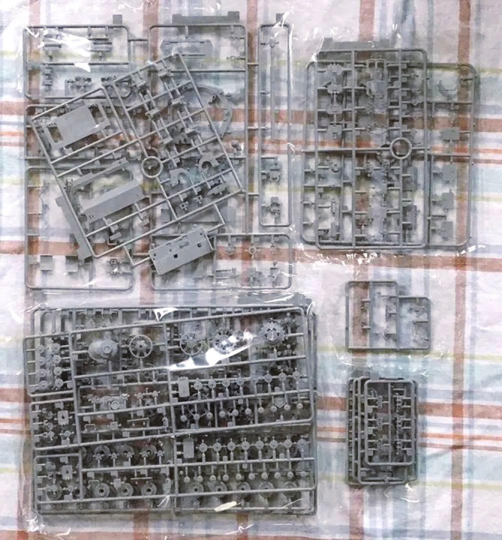 初版品 サイバーホビー 1/35 四号戦車J型 中期型 w/マジックトラック