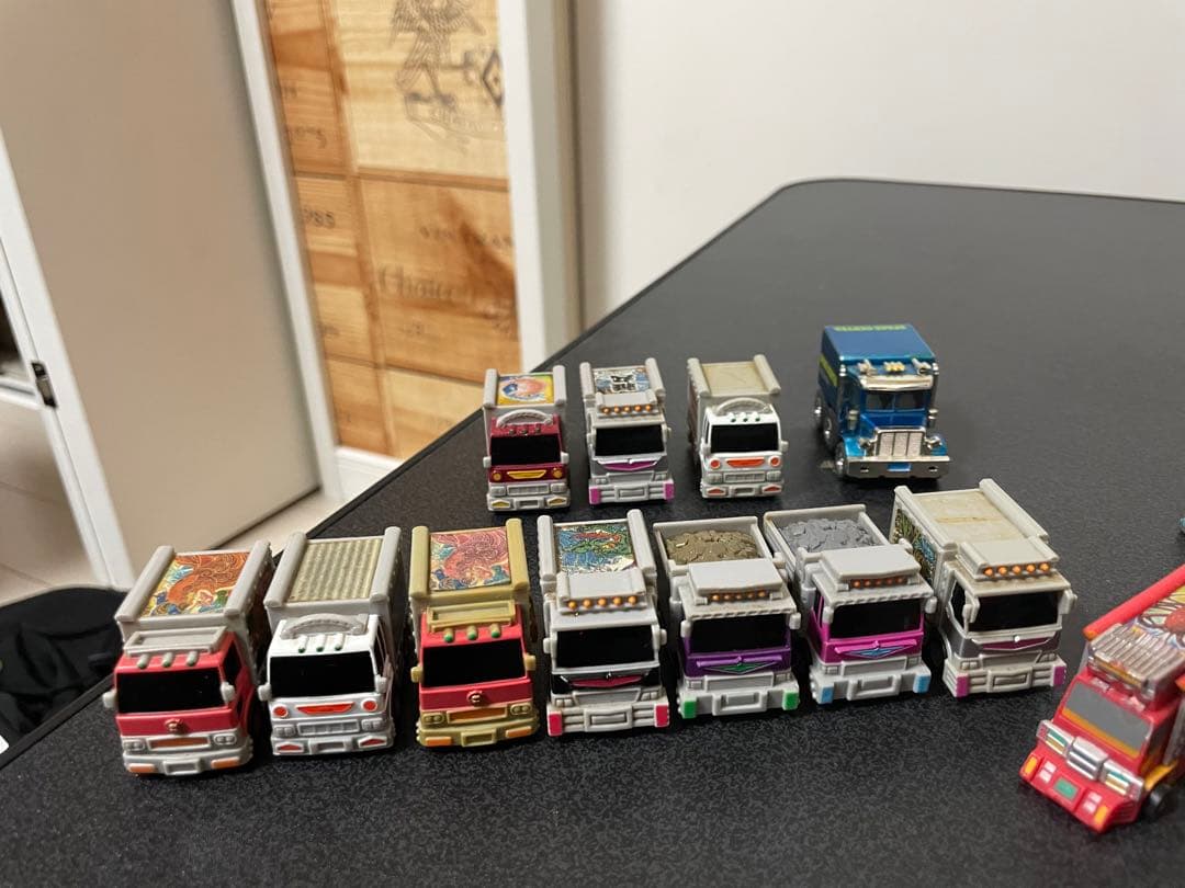 カラフルなトラックチョロq セット　デコトラ ⑨