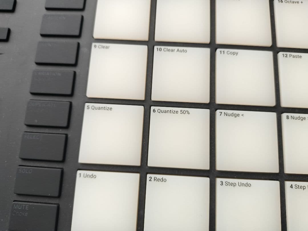 IDなし】MASCHINE mk3 ＋攻略ガイド本