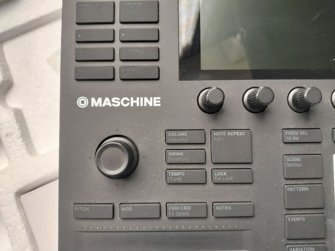 IDなし】MASCHINE mk3 ＋攻略ガイド本