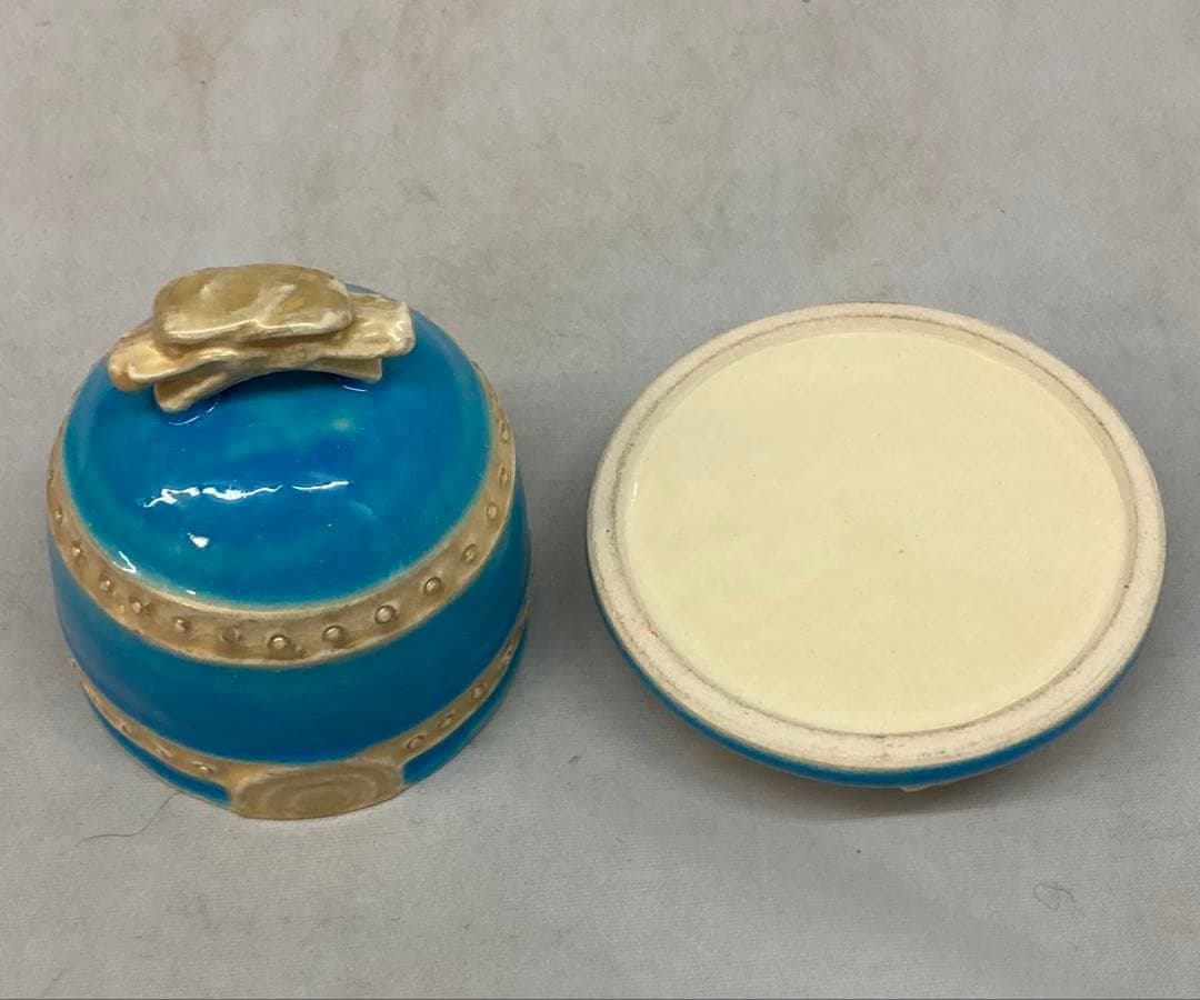 B333b 双竜頭釣鐘 香合 吾唯足知 作者不詳 保存用桐箱付 茶道具