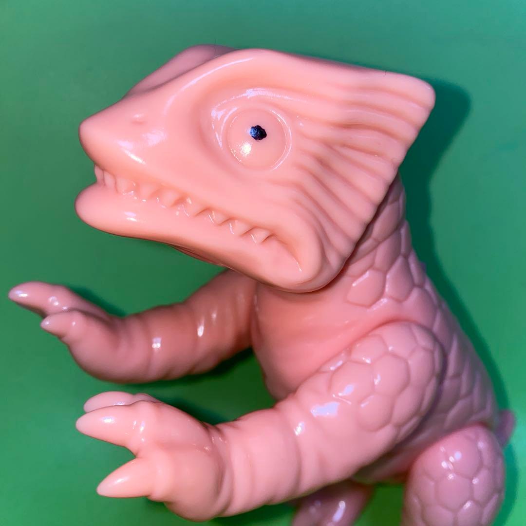 ソフビ★ウルトラQ★M1号★ピーター★イベント限定★ピンク成形★未塗装★目塗り品