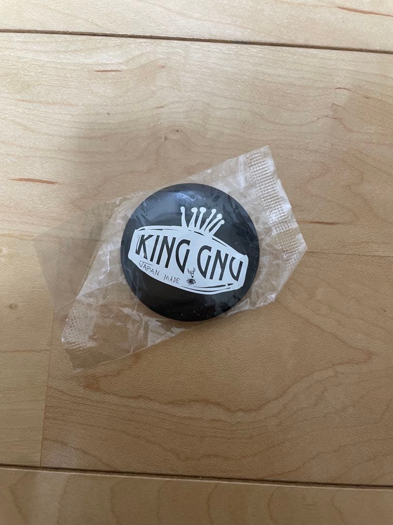 King Gnu セレモニーアルバム購入特典 バッチ - メルカリ
