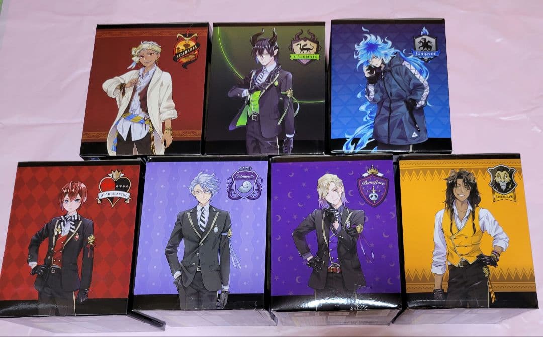 ツイステ フィギュア コンプ ツイステ 寮長 プレミアムグレイス