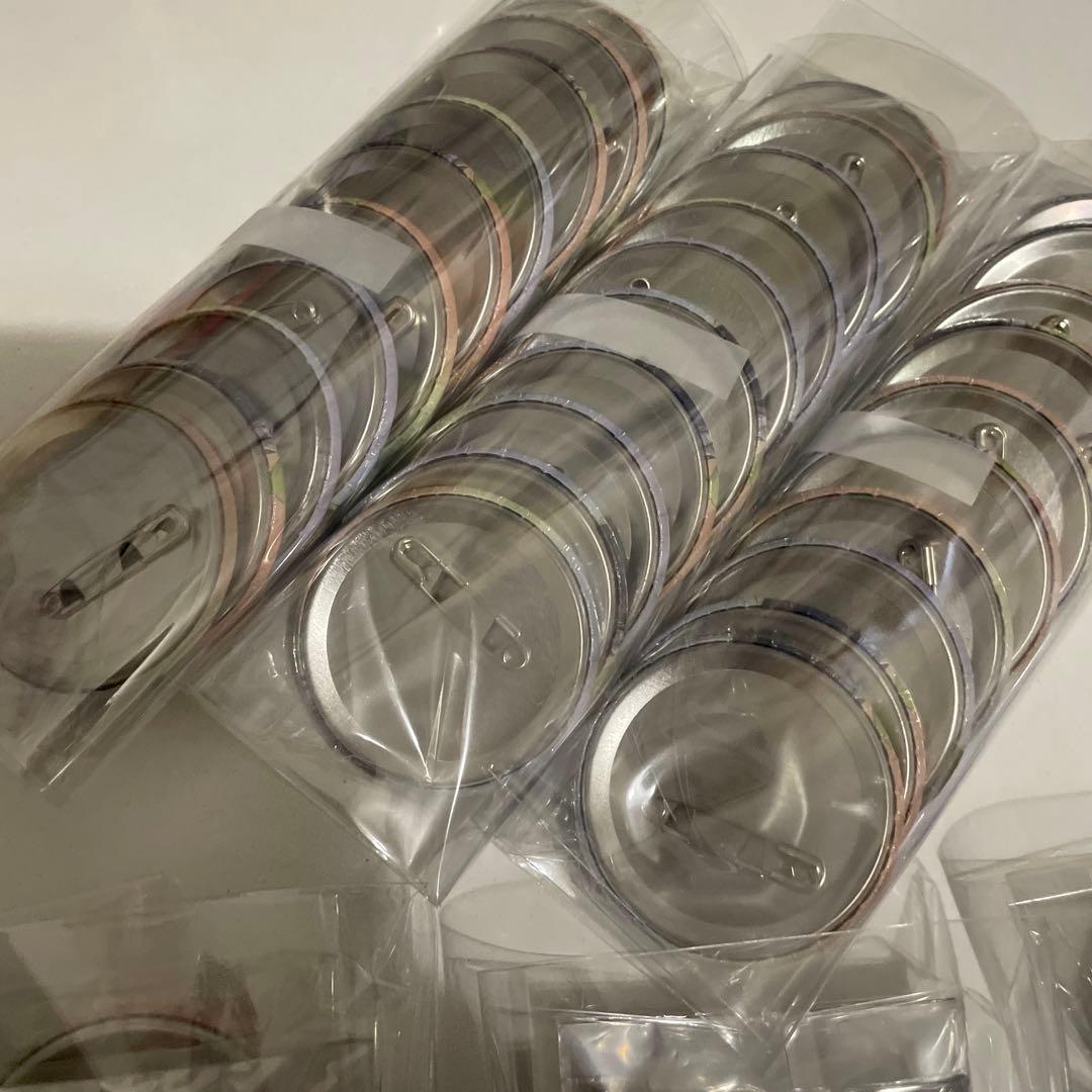 J41.うらたぬき 浦島坂田船 配信ライブ2020 rainbow缶バッジ 等身