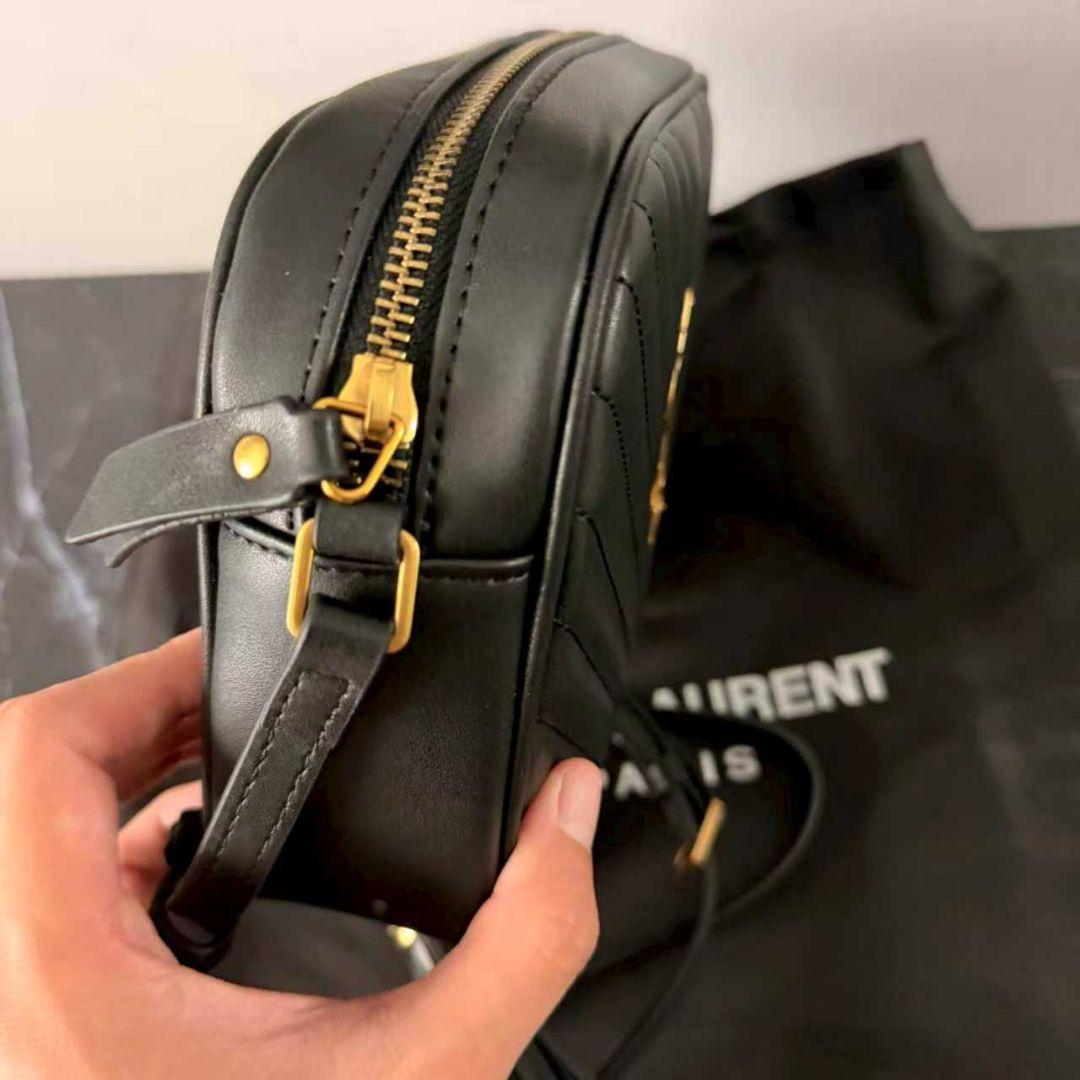 めたも@ Yves Saint Laurent ブラック ショルダーバッグ