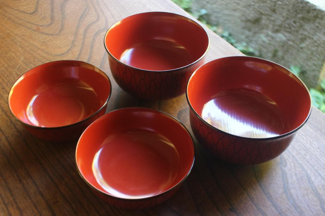 極小傷有！極上朱漆に風情ある網目文の映える大椀2点（検輪島塗懐石道具茶道具懐石椀