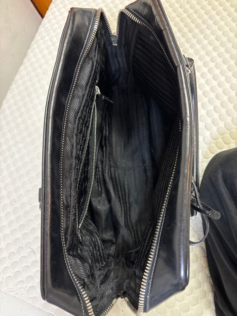 プラダ　トートバッグ　ハンドバッグ