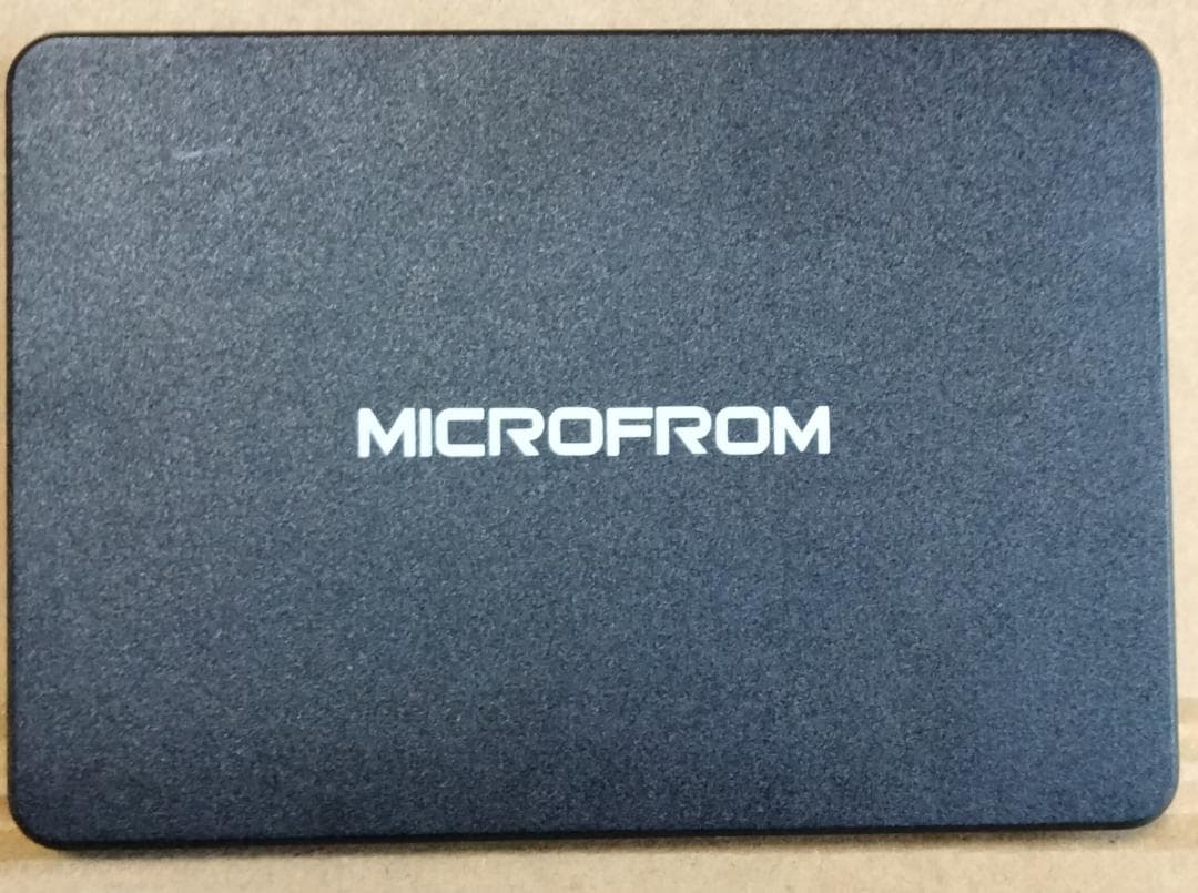 SSD 1TB 2.5インチ 正常動作 健康状態良好100％ 107時間 SSD 1TB 2.5インチ 正常動作 健康状態良好100％ 107時間 SSD 1TB 2.5