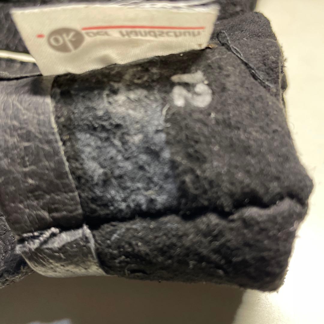 ペッカリー革 ブラック（黒色）ライニングなし サイズ約8