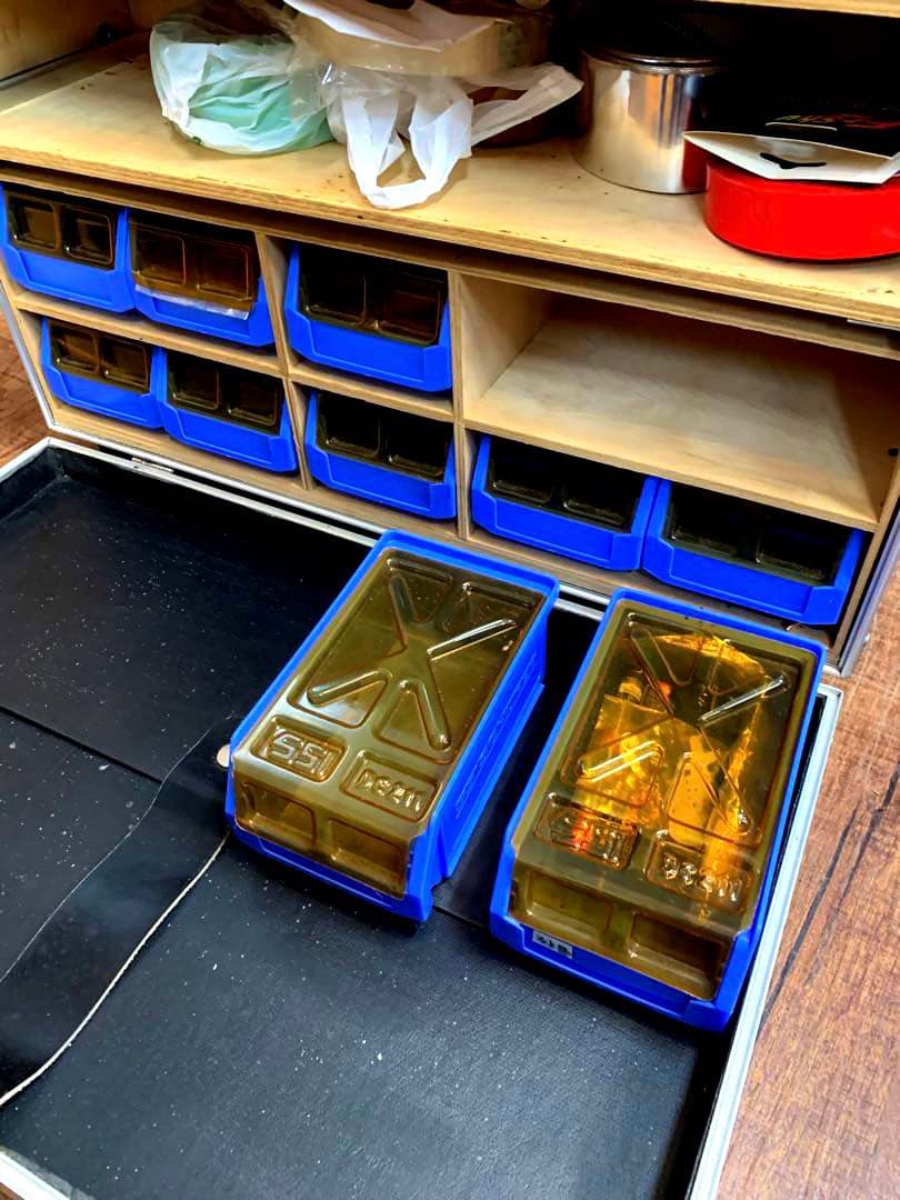 カスタム電材パーツトランク