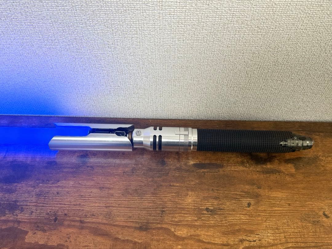 Ultimate works カスタムライトセーバー　カル・ケスティス