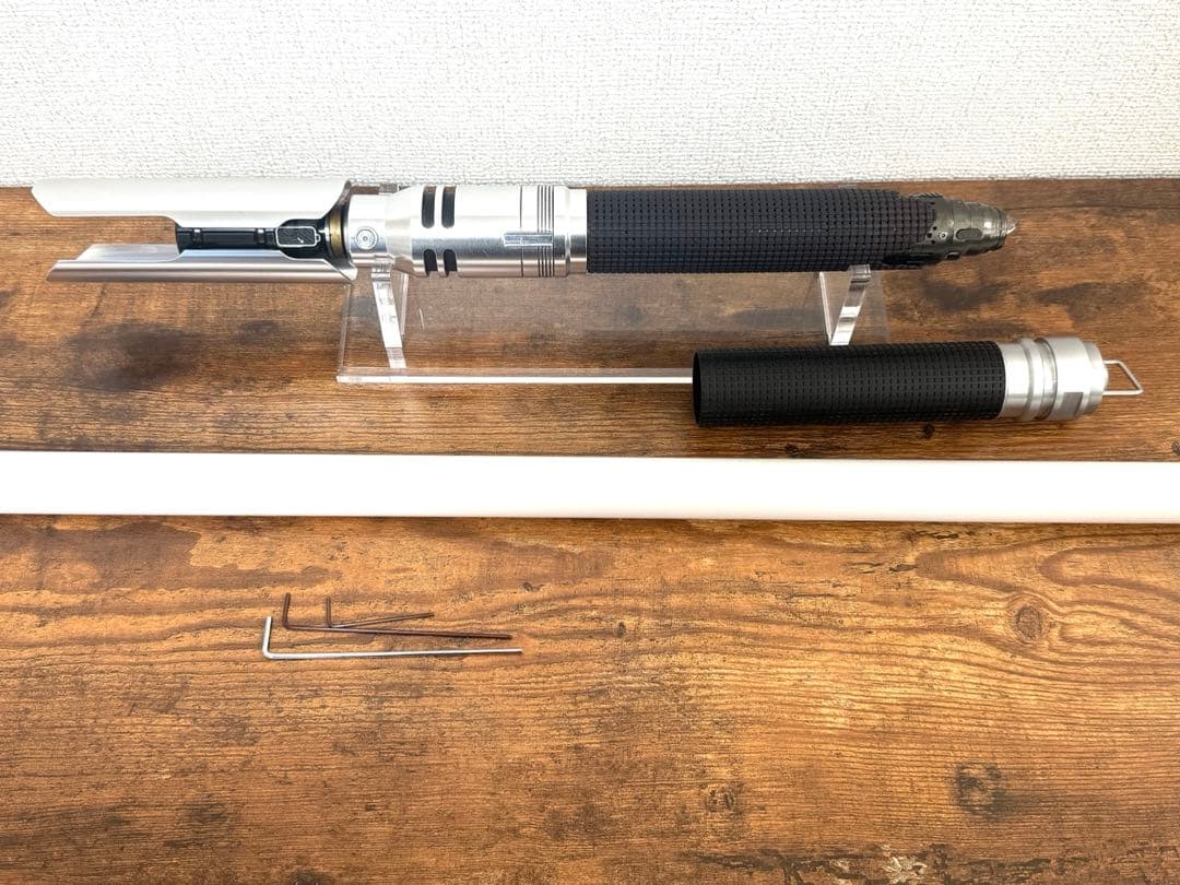 Ultimate works カスタムライトセーバー　カル・ケスティス