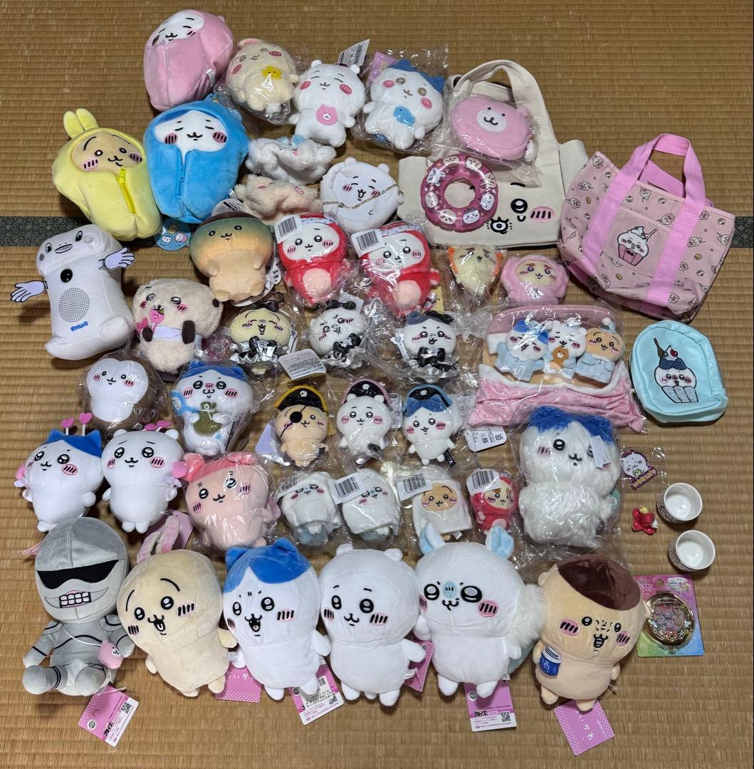 ちいかわ 缶バッジ まとめ売り 180点以上 ちいかわ 缶バッジ まとめ