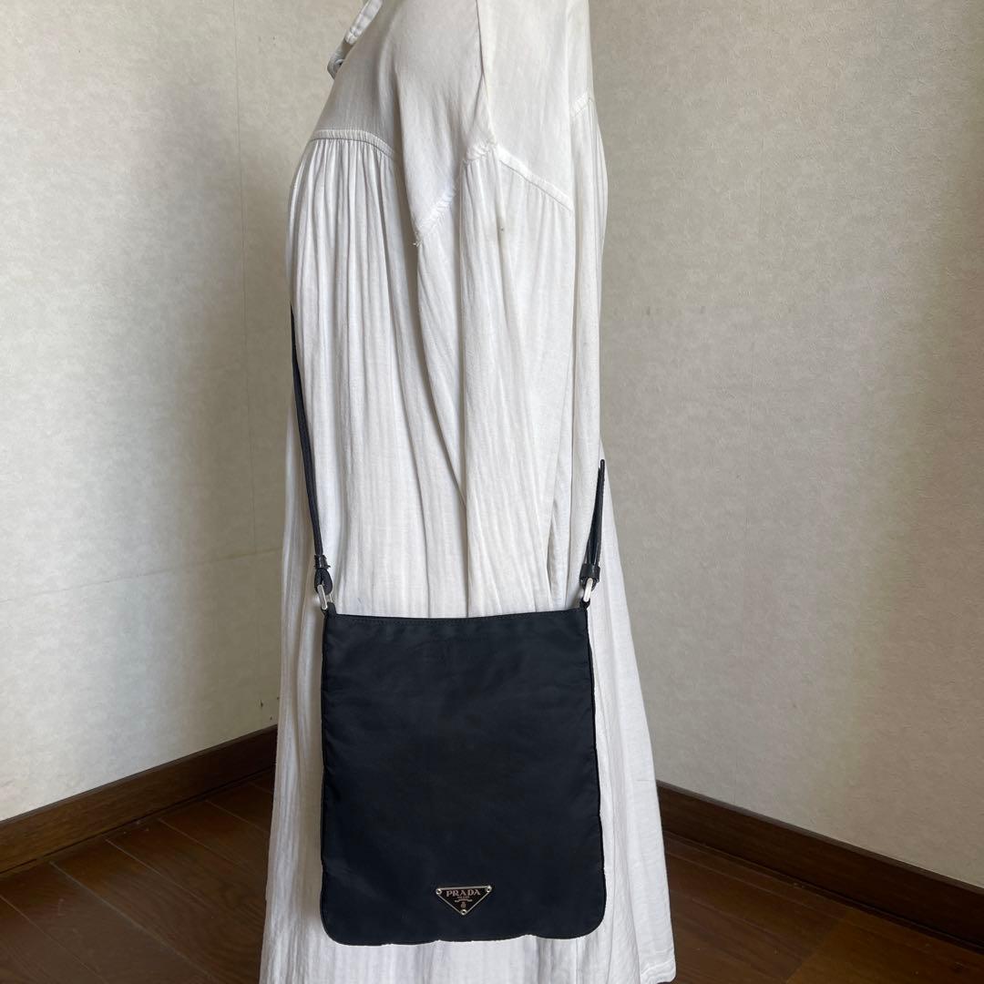 ◇ 良品 PRADAプラダ ショルダーバッグ サコッシュ ナイロン ブラック ◇