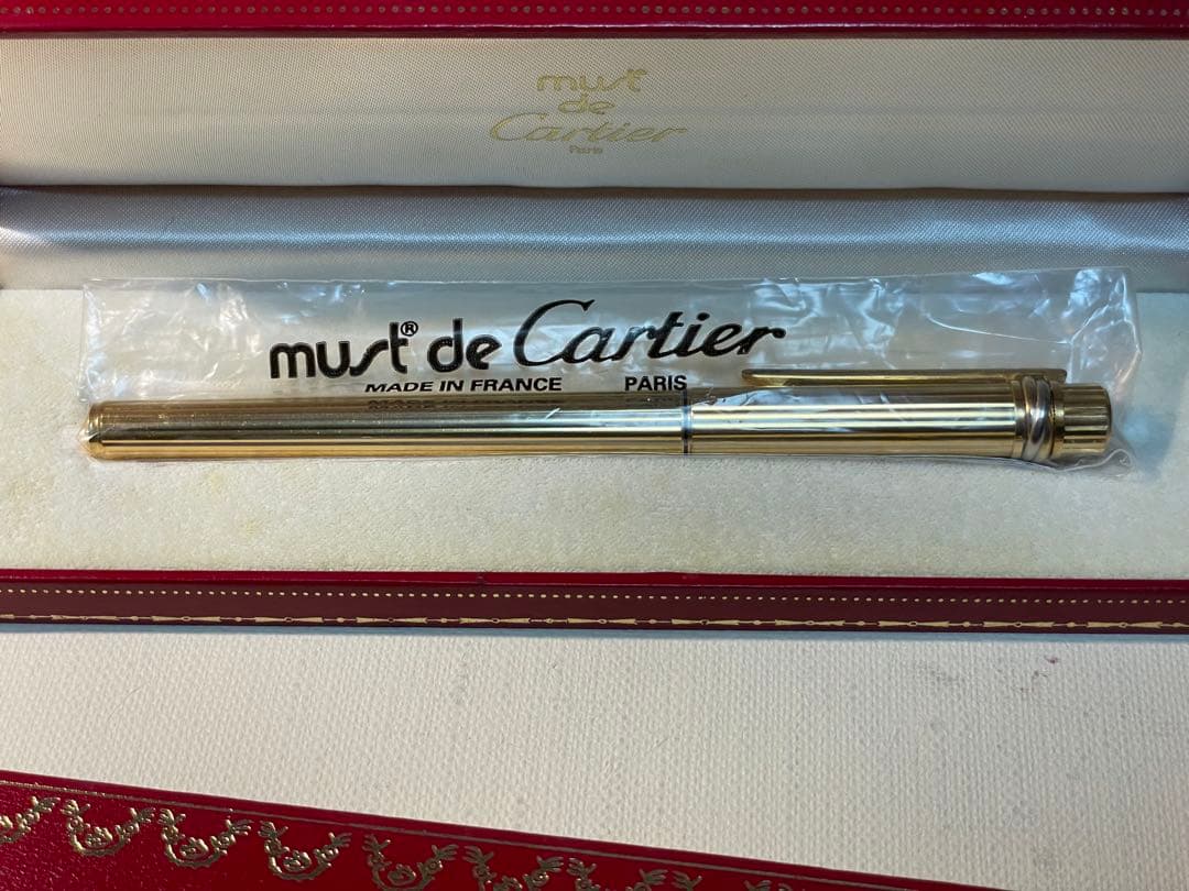 カルティエ 万年筆 Cartier 極美品 Cartier アールデコ ドゥ