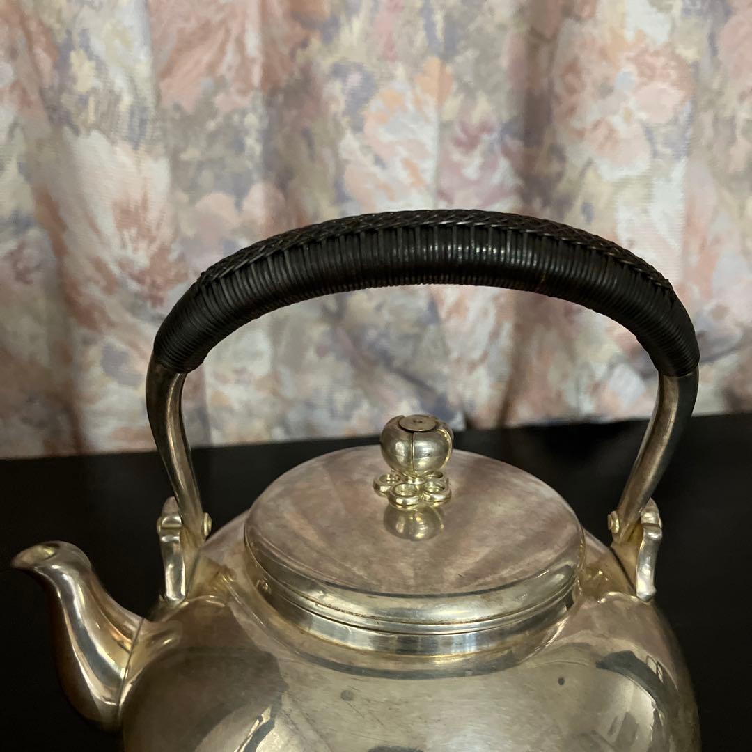 明治の金工師「中川九世浄益」作「南鐐（なんりょう）」純銀湯沸 重さ