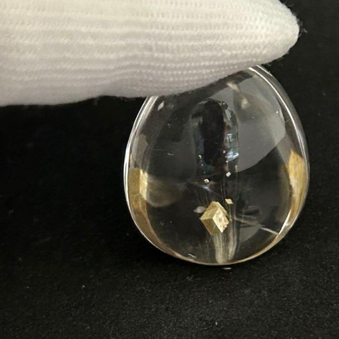 パイライトインクォーツ 六面体パイライト 貫入結晶 ルチルの噴水 激レア！