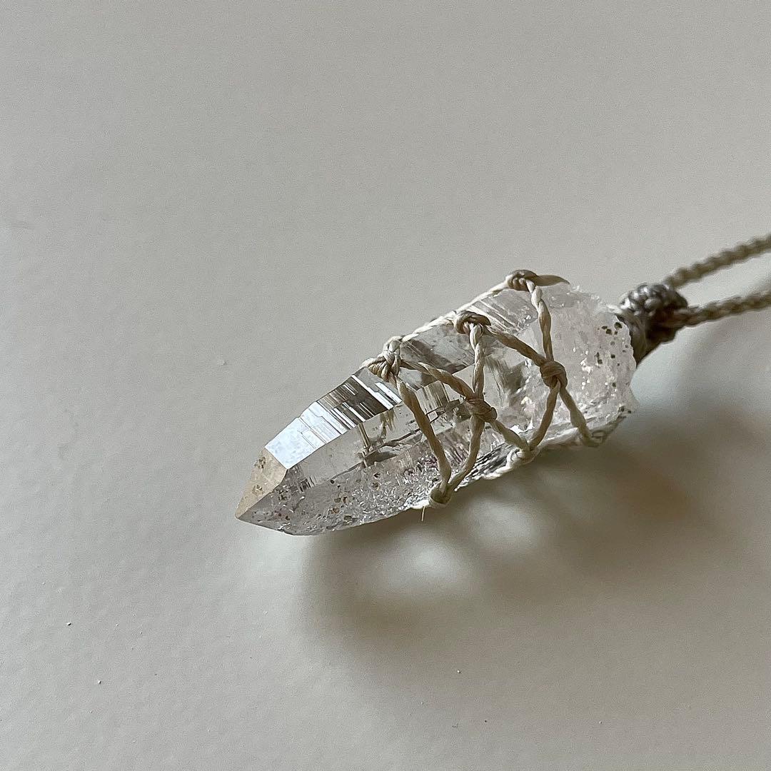 ヒマラヤ水晶 ガネッシュヒマール ＊ マクラメペンダント ネックレス