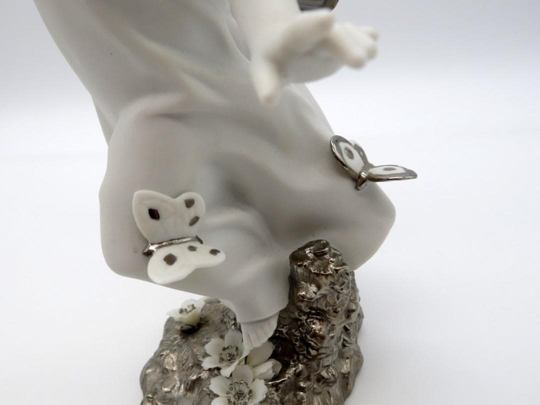 リヤドロ 蝶の妖精 Butterfly Wings Re-Deco フィギュリン