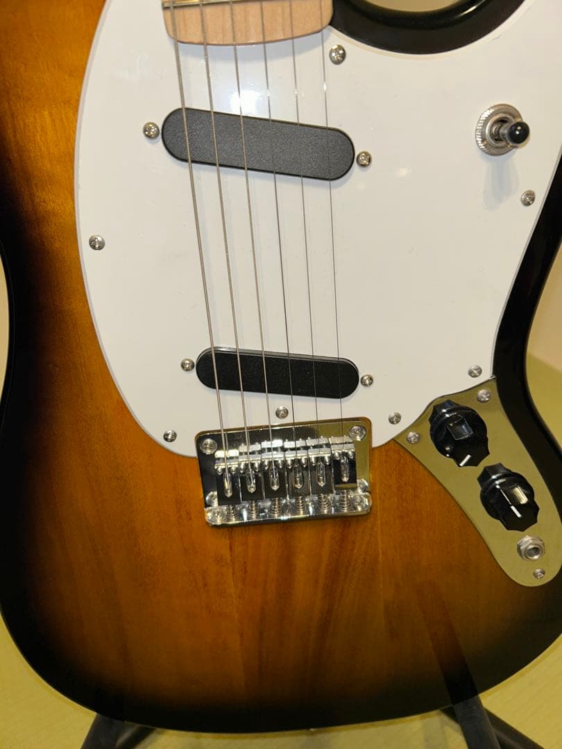 【必ず商品説明確認下さい】土日限定出品Squier Sonic Mustang