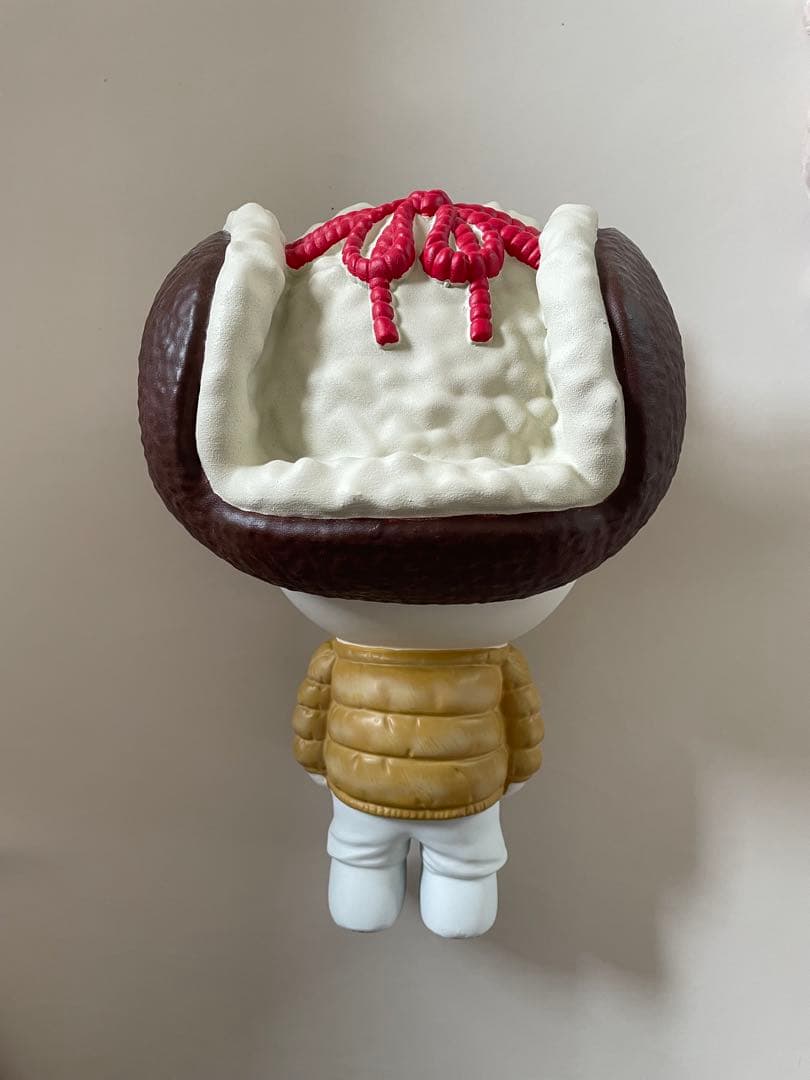 モンクレールフィギュア