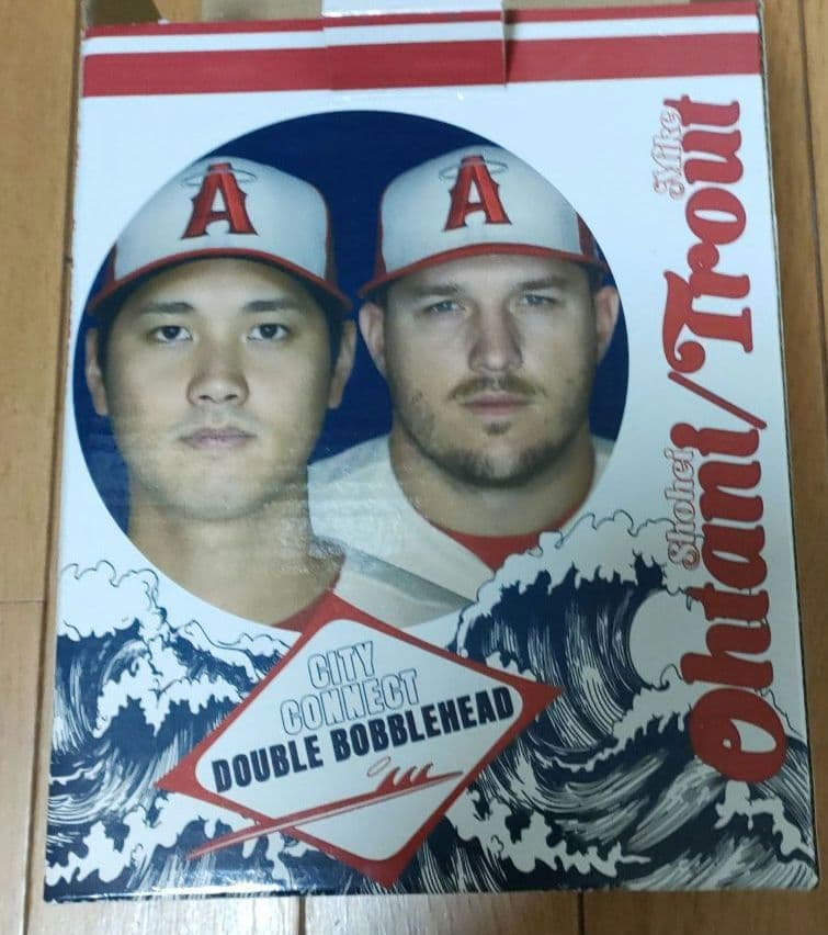 球場限定】 7月1日先着限定配布 大谷翔平&マイク・トラウトダブル