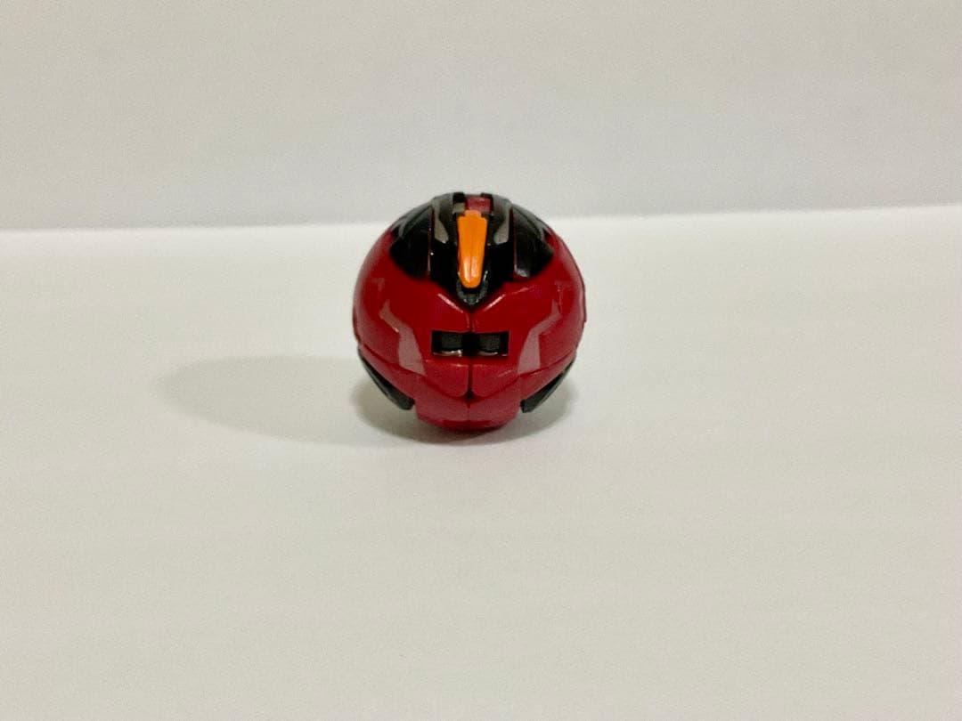 ノヴァヘリオス　スペシャルカラー仕様　560G 爆丸拡張パック