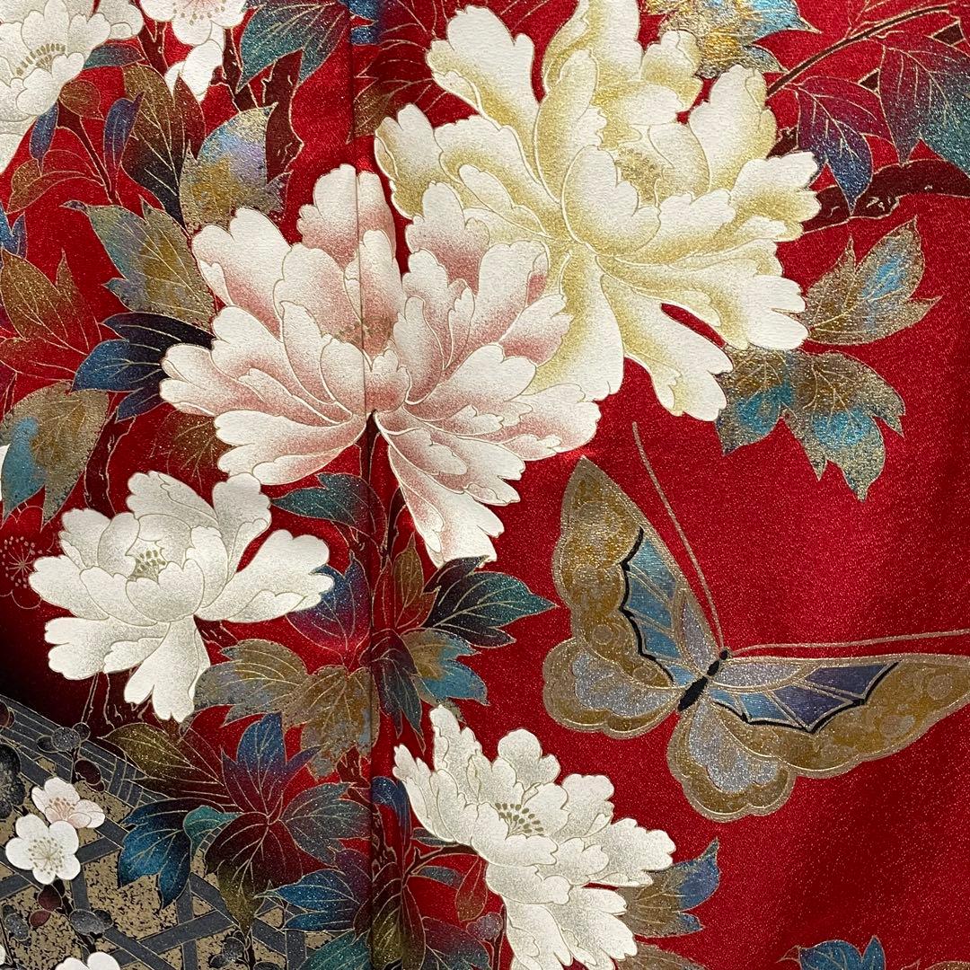 D773 振袖 松 牡丹 蝶々 金彩 正絹 着物 袷 極美品