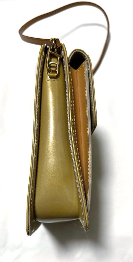 Louis Vuitton モット